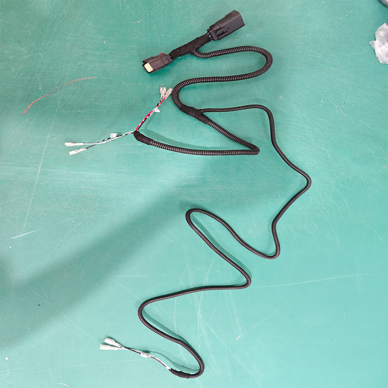 Sunpie Rear Bumper Three-Way Splitter Harness for Work & License Plate Lights | 2018+ Jeep Wrangler JL JLU 4XE and Jeep Gladiator JT