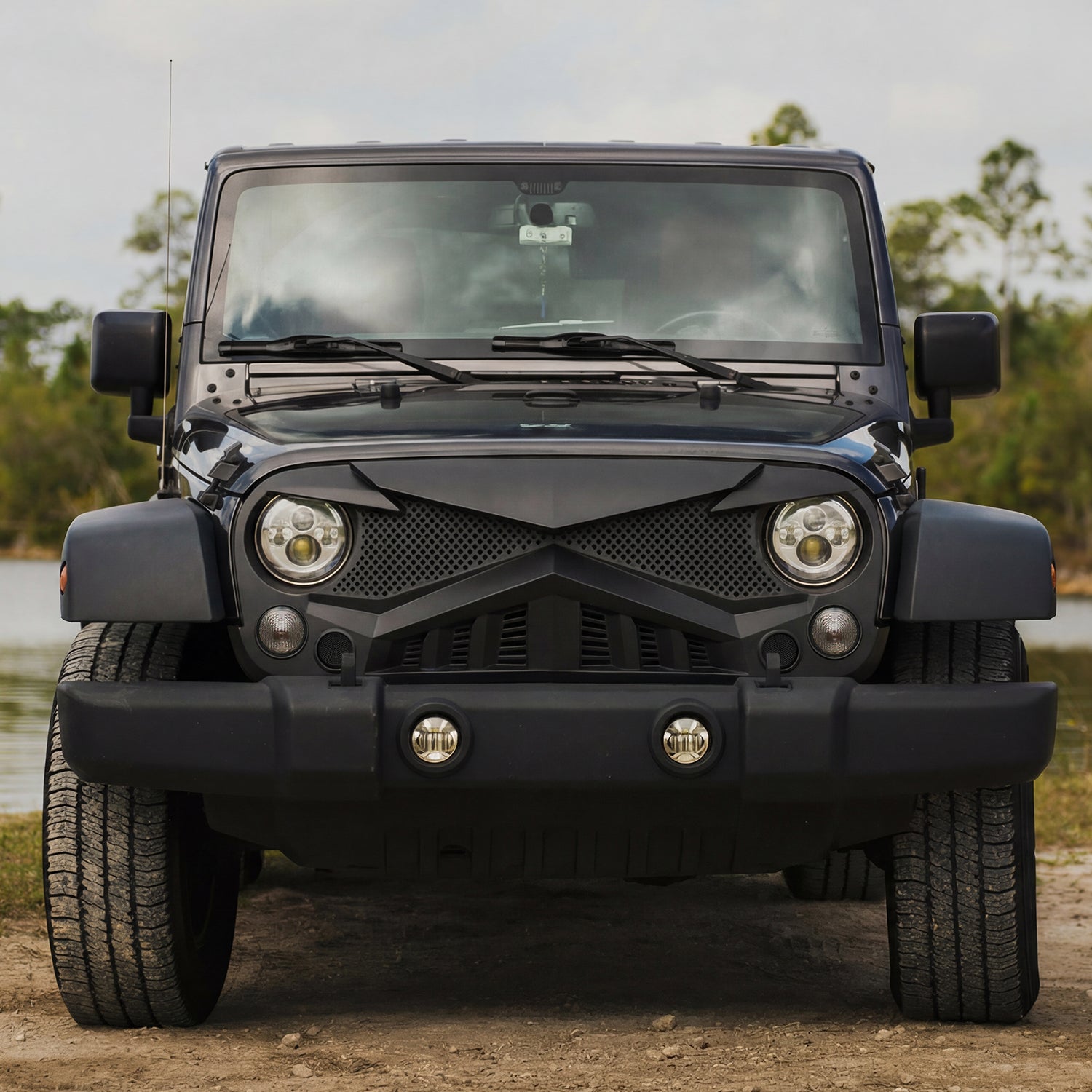 Knight Armor Front Grille for Jeep Wrangler JK (2007–2018)