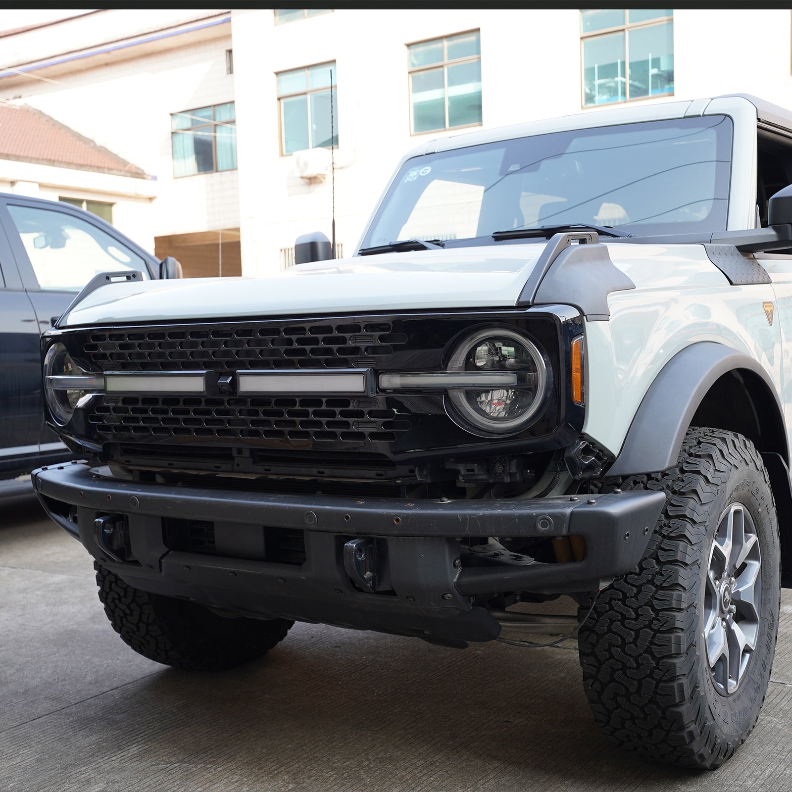 Ford Bronco Gloss Black ABS Grille with Letters and Long Grille Light