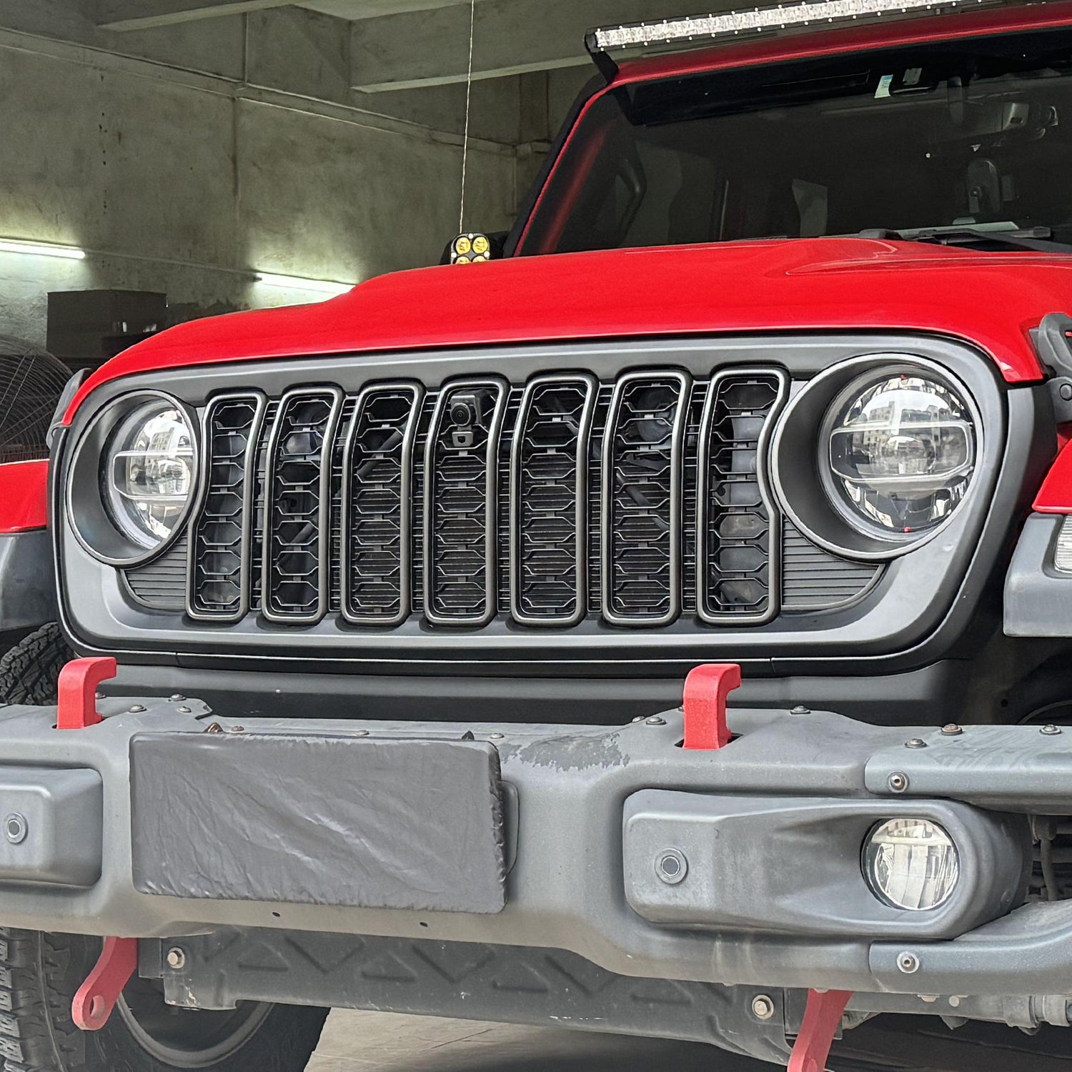 Custom Fit ABS Front Grille with Camera Opening for 2018–2026 Wrangler JL/JLU, 4xe & Gladiator JT – Aftermarket Replacement